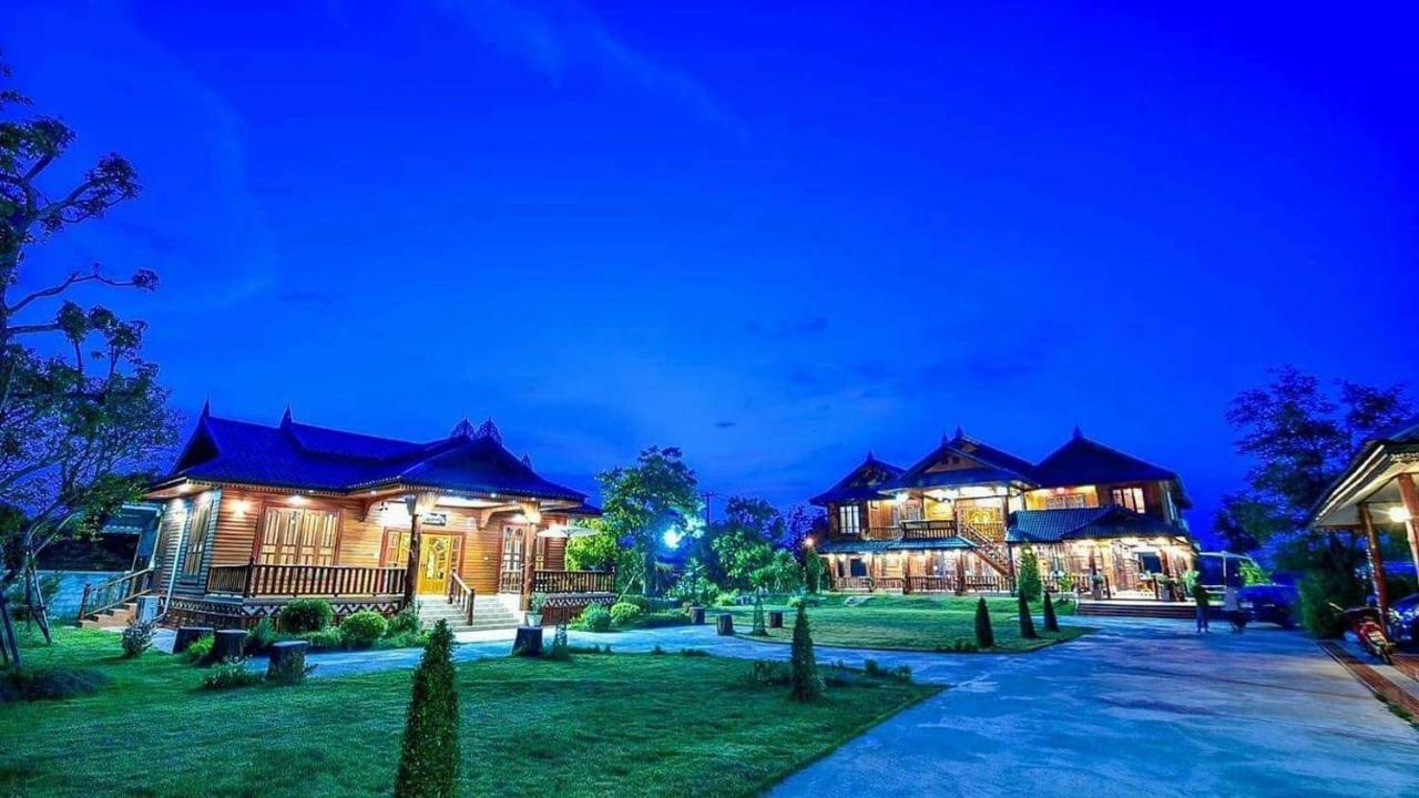 Baan Maneekan Sukhothai Ngoại thất bức ảnh